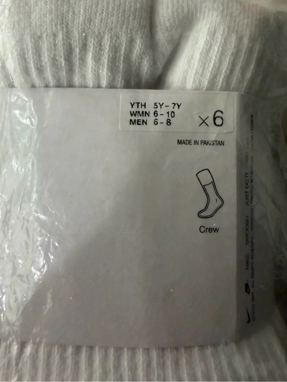 Nike crew Every day socks size medium